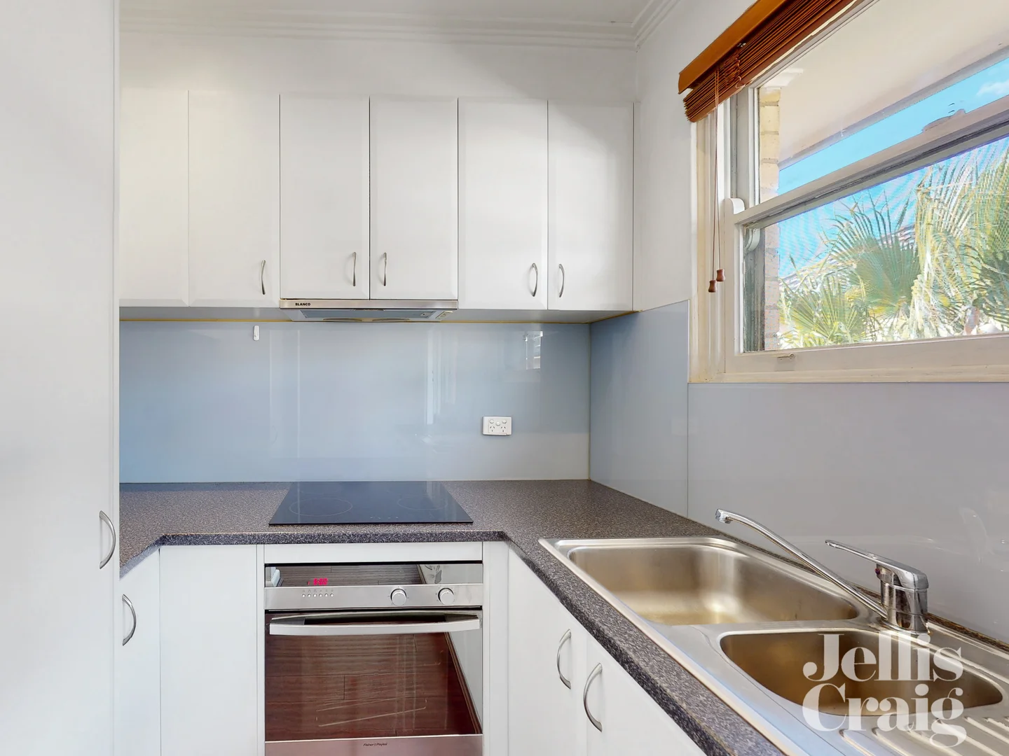 Additional image 8 of 12/162 Barkers Road, Hawthorn VIC 3122