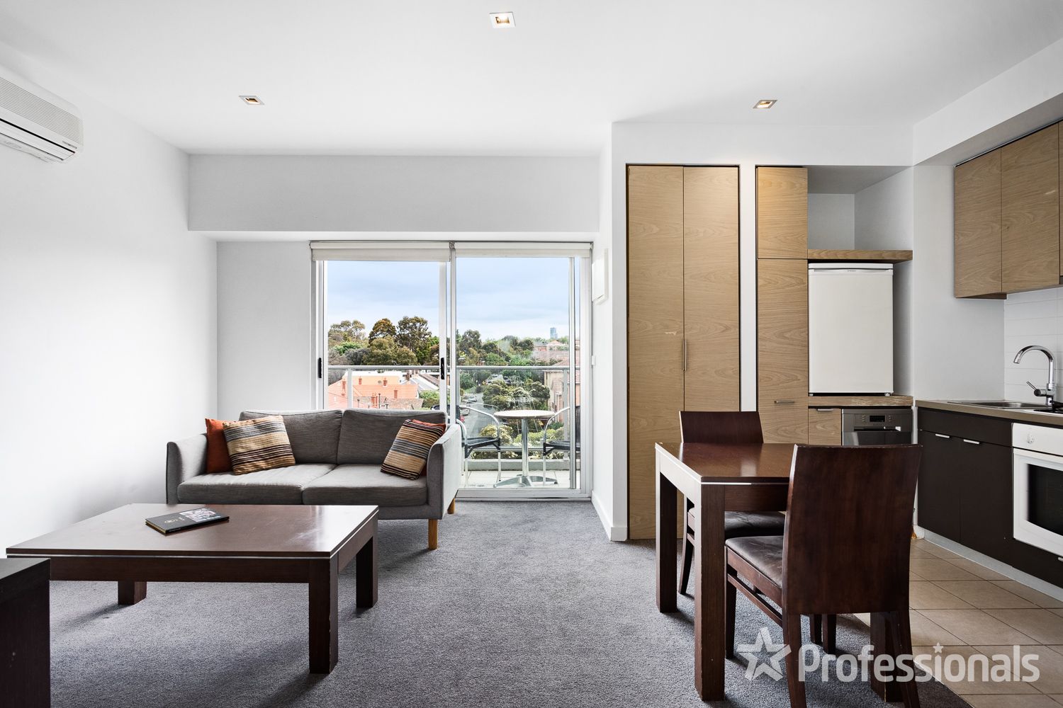 307/135 Inkerman Street, St Kilda VIC 3182 Domain