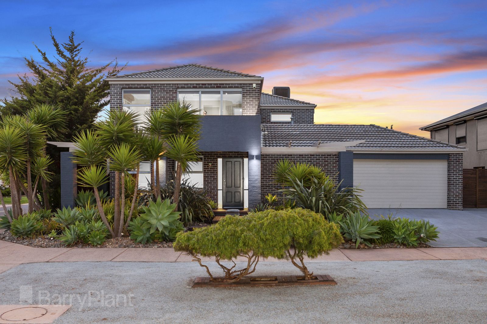 44 Innisfail Drive, Point Cook VIC 3030, Image 0