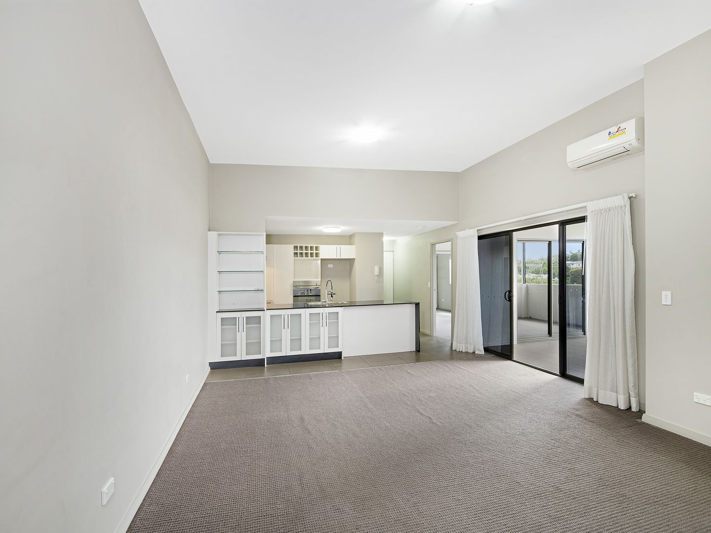 614/117 Flockton Street, Everton Park QLD 4053, Image 2