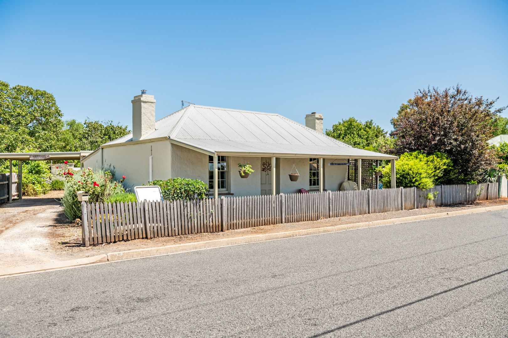 22 Arthur Street, Penola SA 5277, Image 1