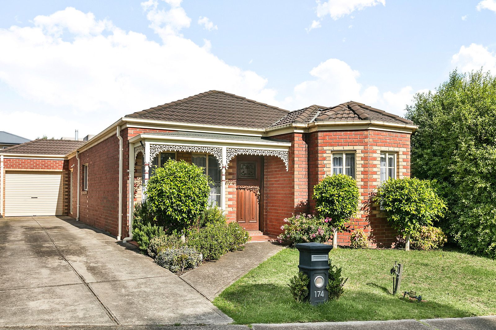 174 Gowanbrae Drive, Gowanbrae VIC 3043, Image 0