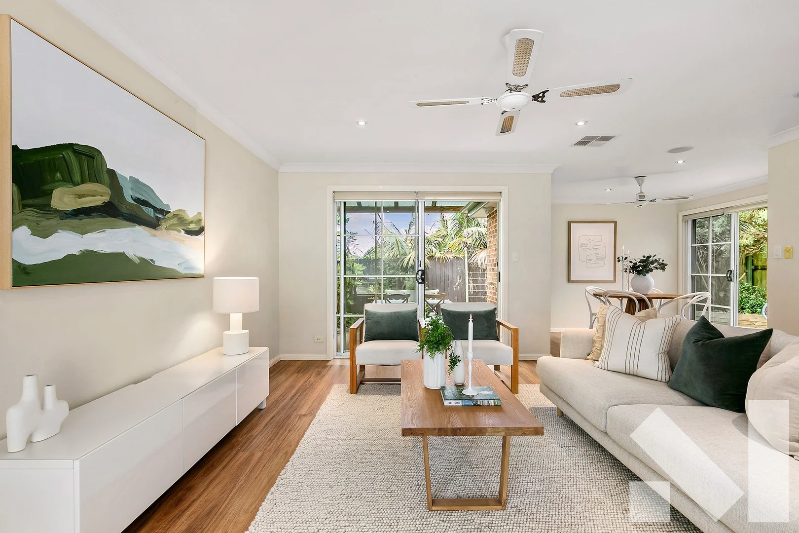 Primary image of 3/244 Princes Highway, Bulli NSW 2516