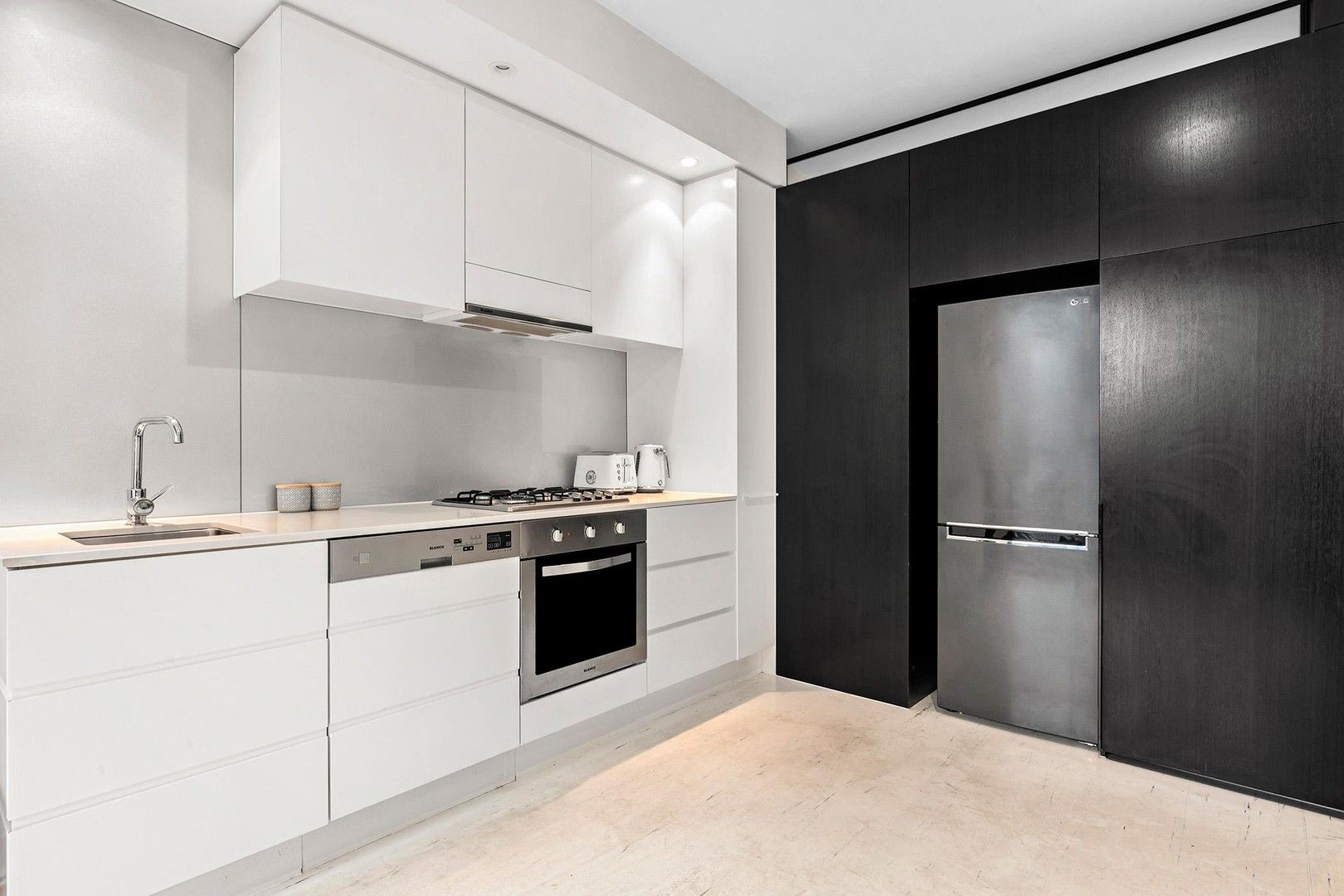 1 bedrooms Apartment / Unit / Flat in 505/13-15 Grattan Street PRAHRAN VIC, 3181