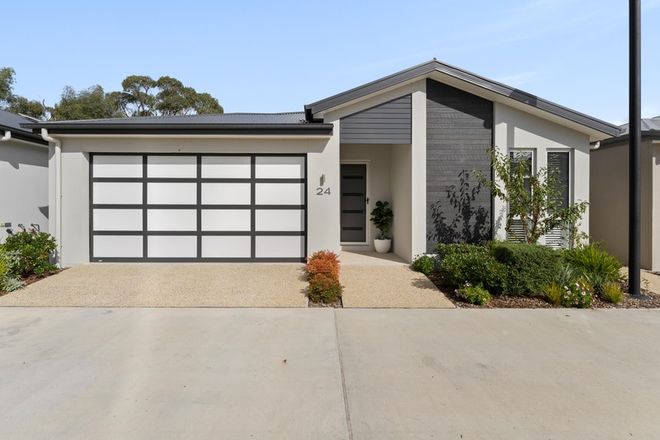 Picture of 24/1849 Mount Macedon Road, WOODEND VIC 3442