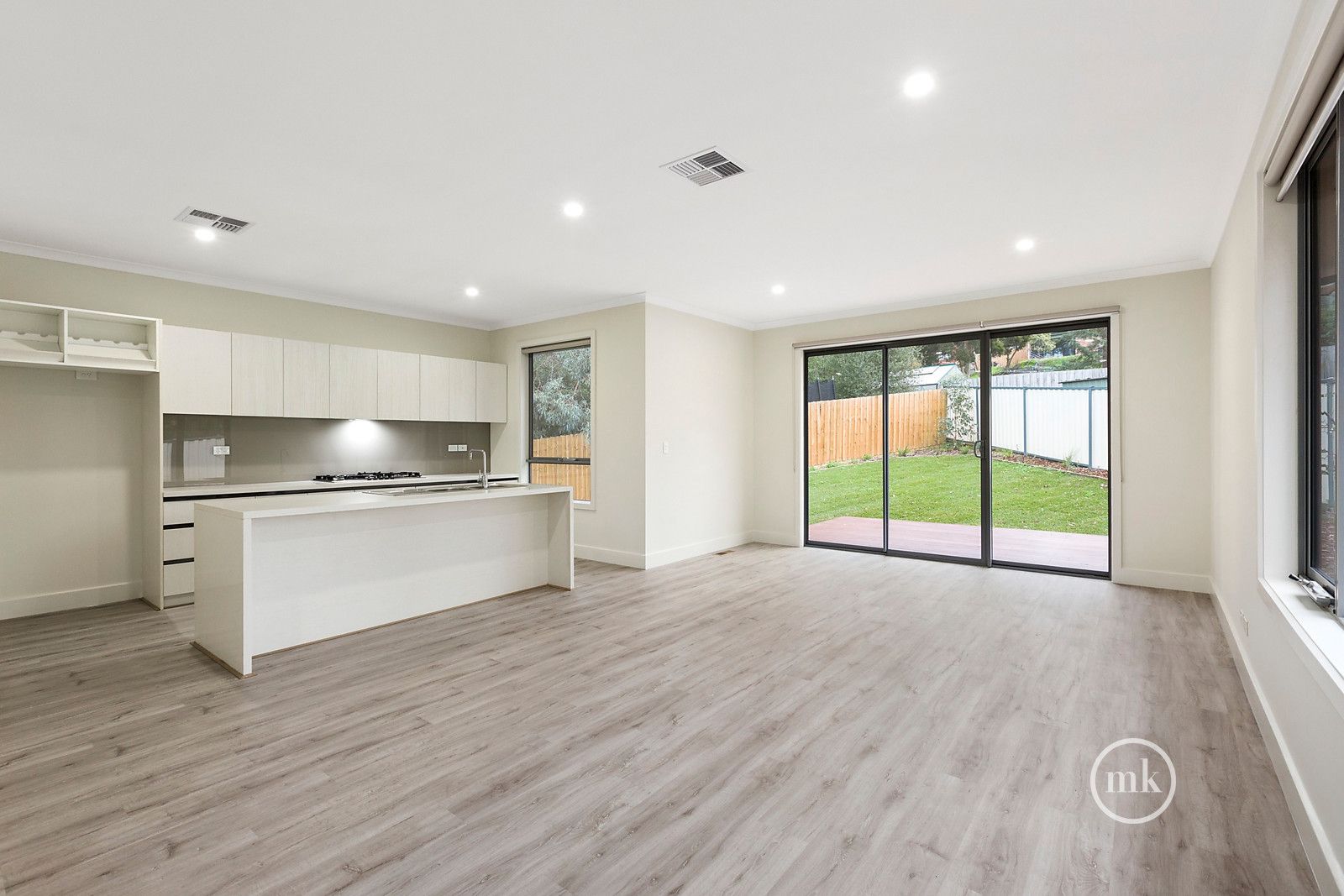 9/185 St Helena Road, Greensborough VIC 3088, Image 1