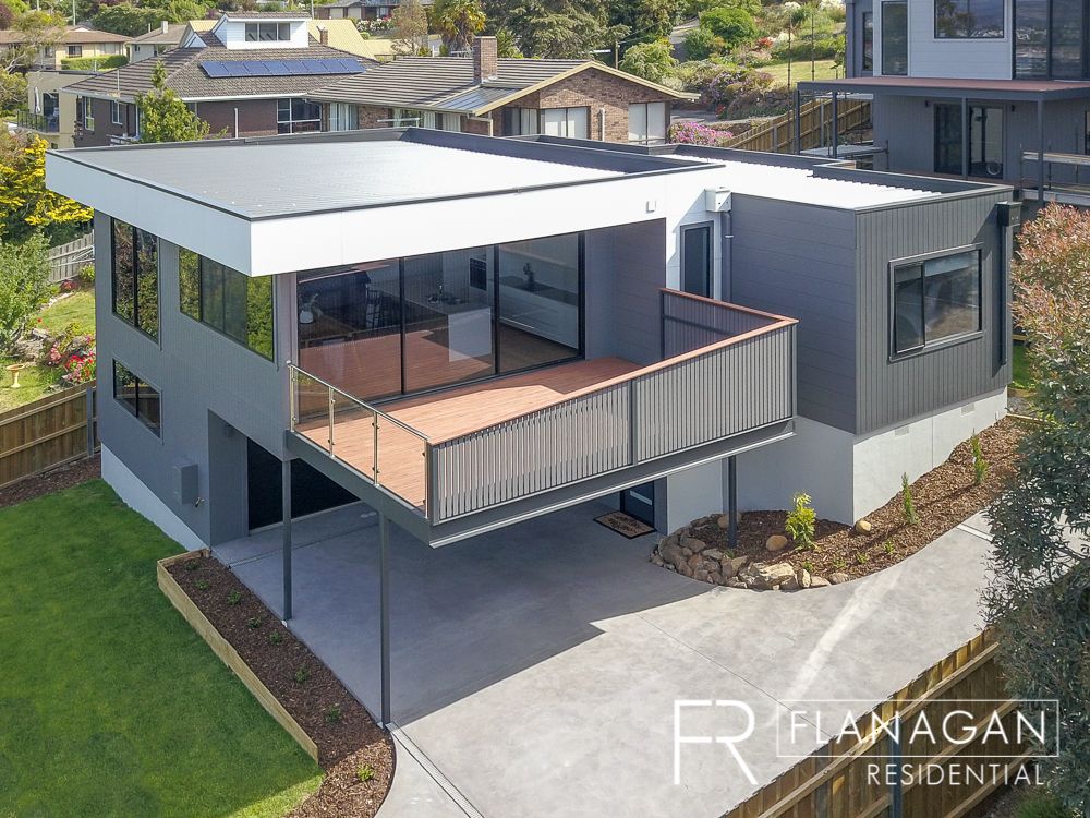 2/20 Floreat Crescent, Trevallyn TAS 7250, Image 1