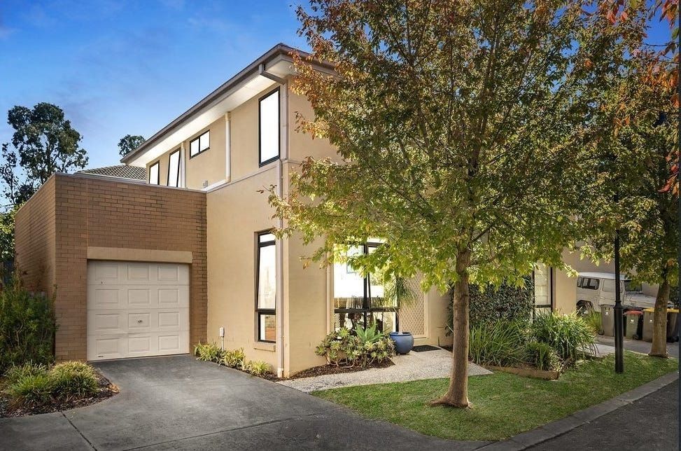 15 Leaf Court, Clayton VIC 3168, Image 0