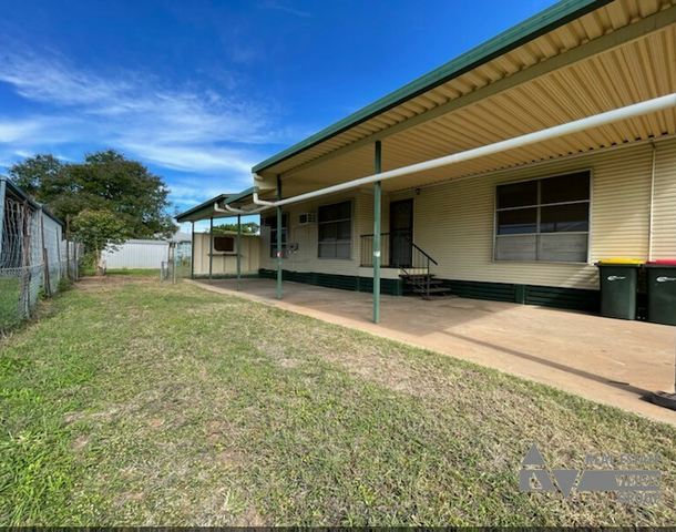 9 Bean Street, Blackwater QLD 4717