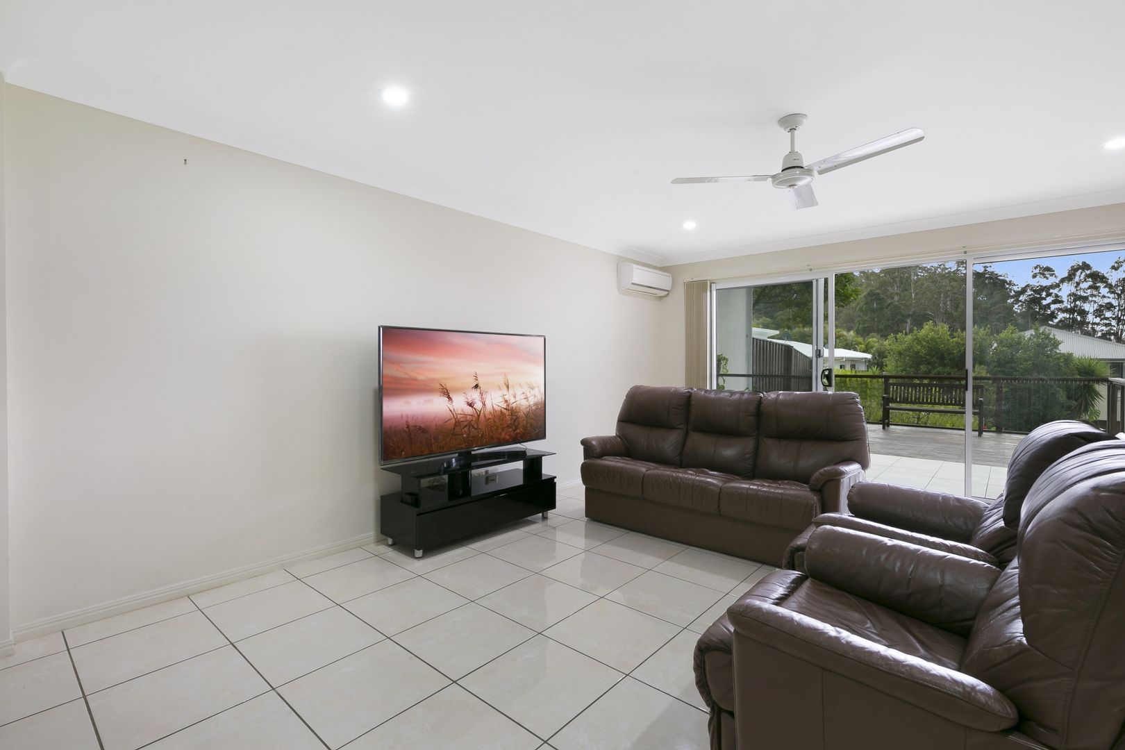 1/34 Worchester Terrace, Reedy Creek QLD 4227, Image 2