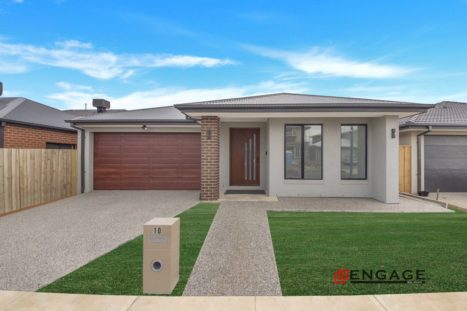 4 bedrooms House in 10 Vermillion Road TARNEIT VIC, 3029