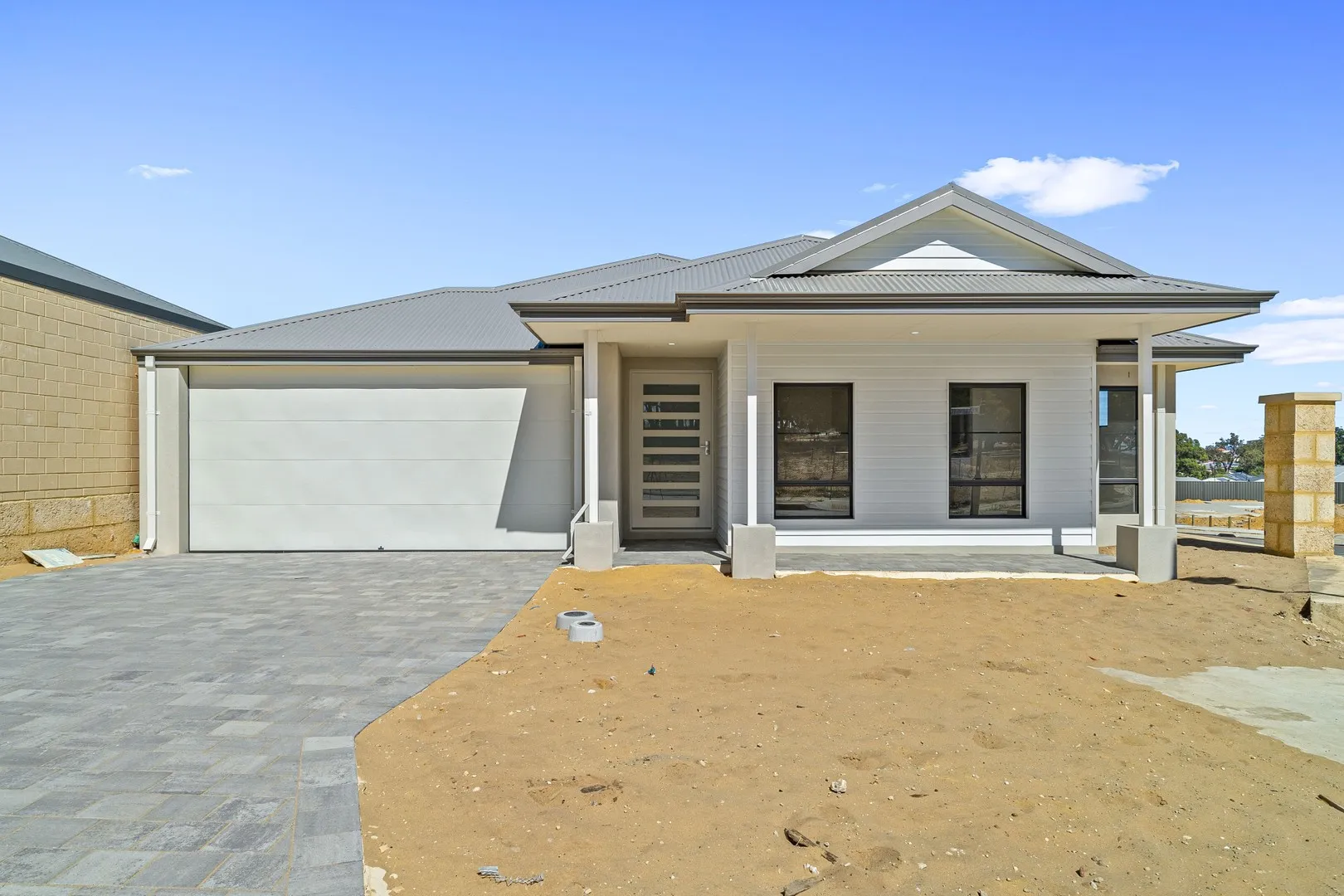 House in Lakelands