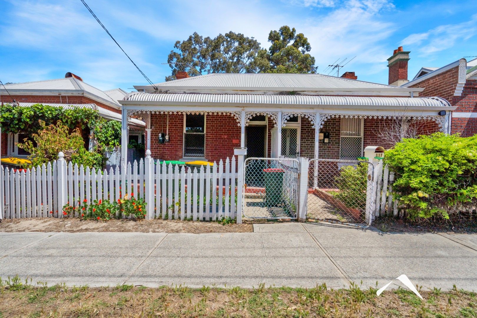 2 bedrooms House in 115 Glendower Street PERTH WA, 6000
