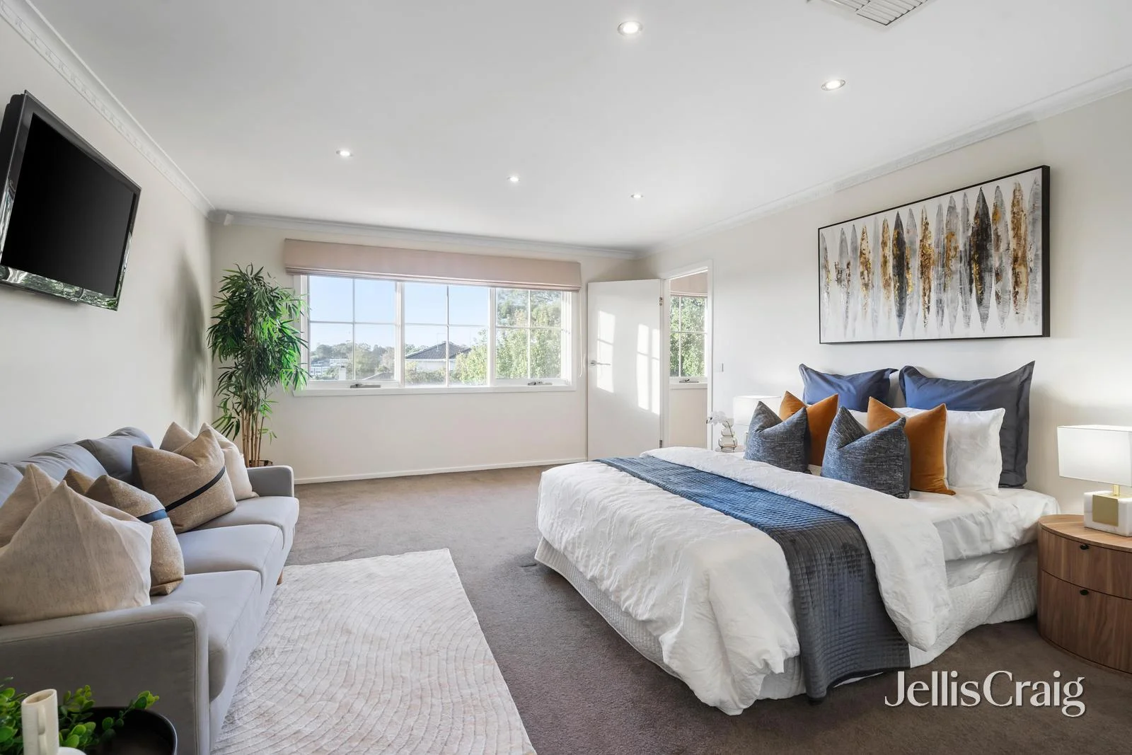 Additional image 8 of 52 Huntingfield Drive, Doncaster East VIC 3109