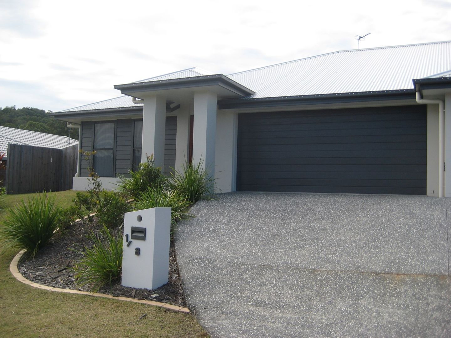1 & 2/8 Catalunya Court, Oxenford QLD 4210, Image 2