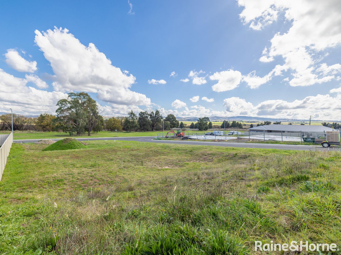 13 Campbell Close, Llanarth NSW 2795, Image 1