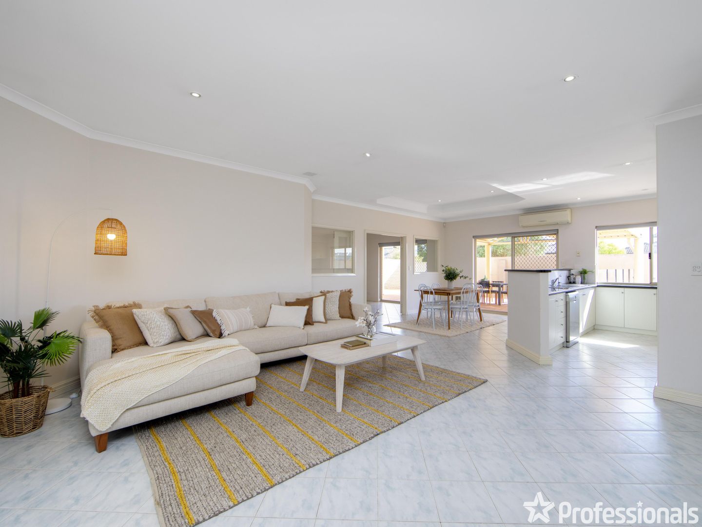 2 Limerick Loop, Wattle Grov Property History & Address Research Domain