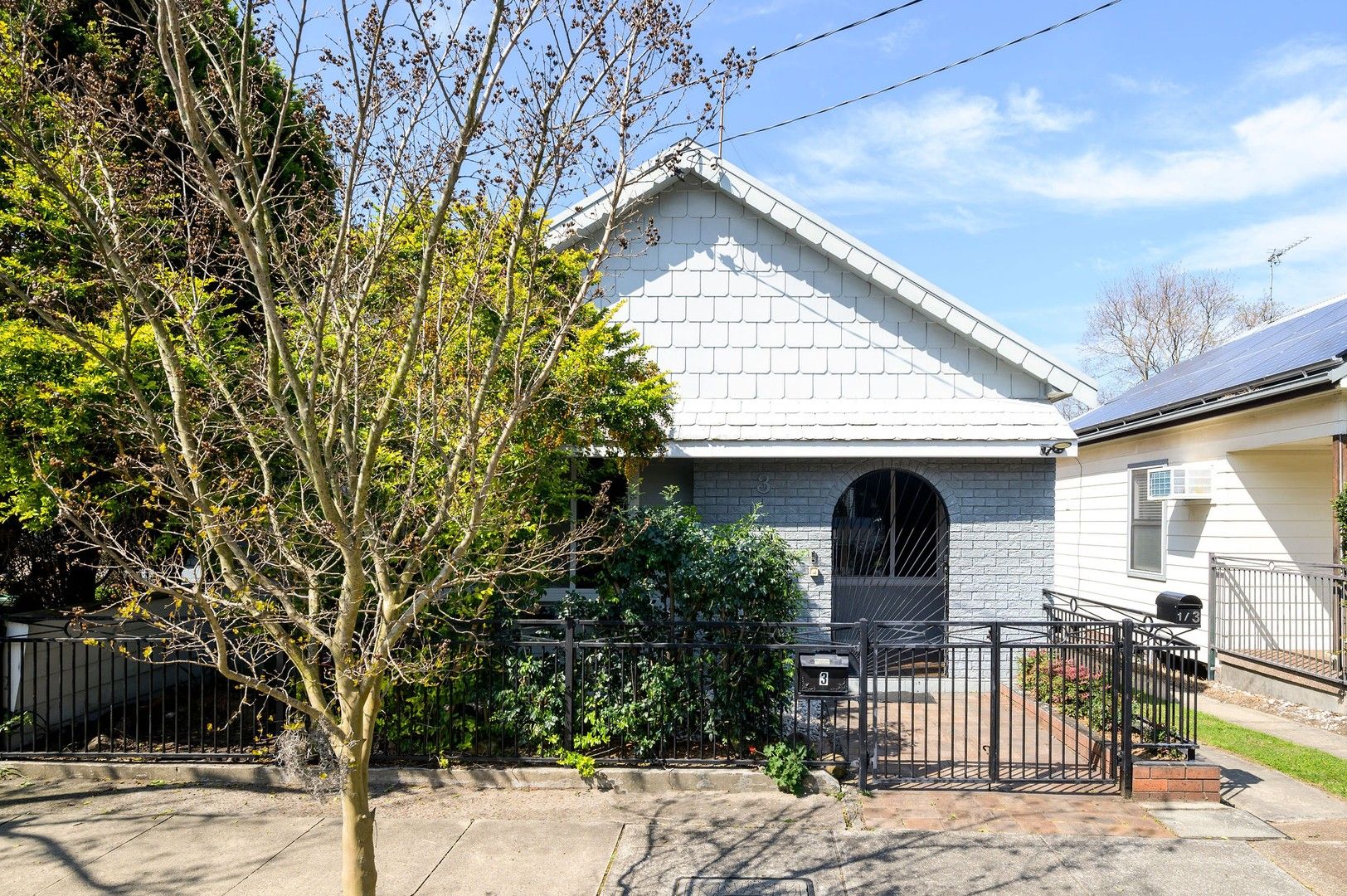 4 bedrooms House in 3 Carrington Street MAYFIELD NSW, 2304