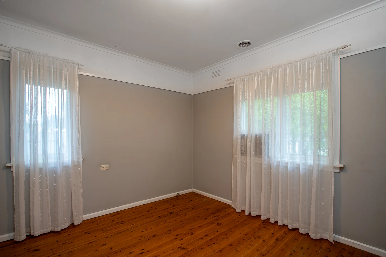 Additional image 7 of 339 Curlew Crescent, North Albury NSW 2640