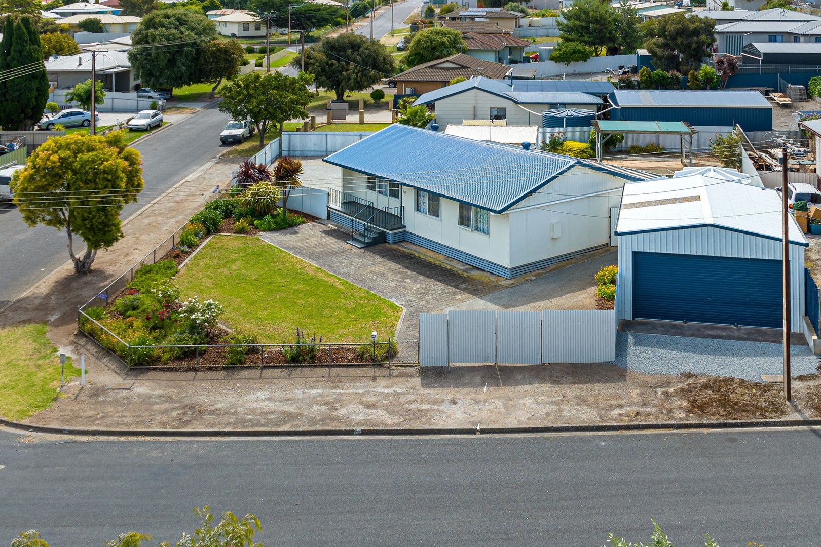 3 bedrooms House in 12 Ikaros Street PORT LINCOLN SA, 5606
