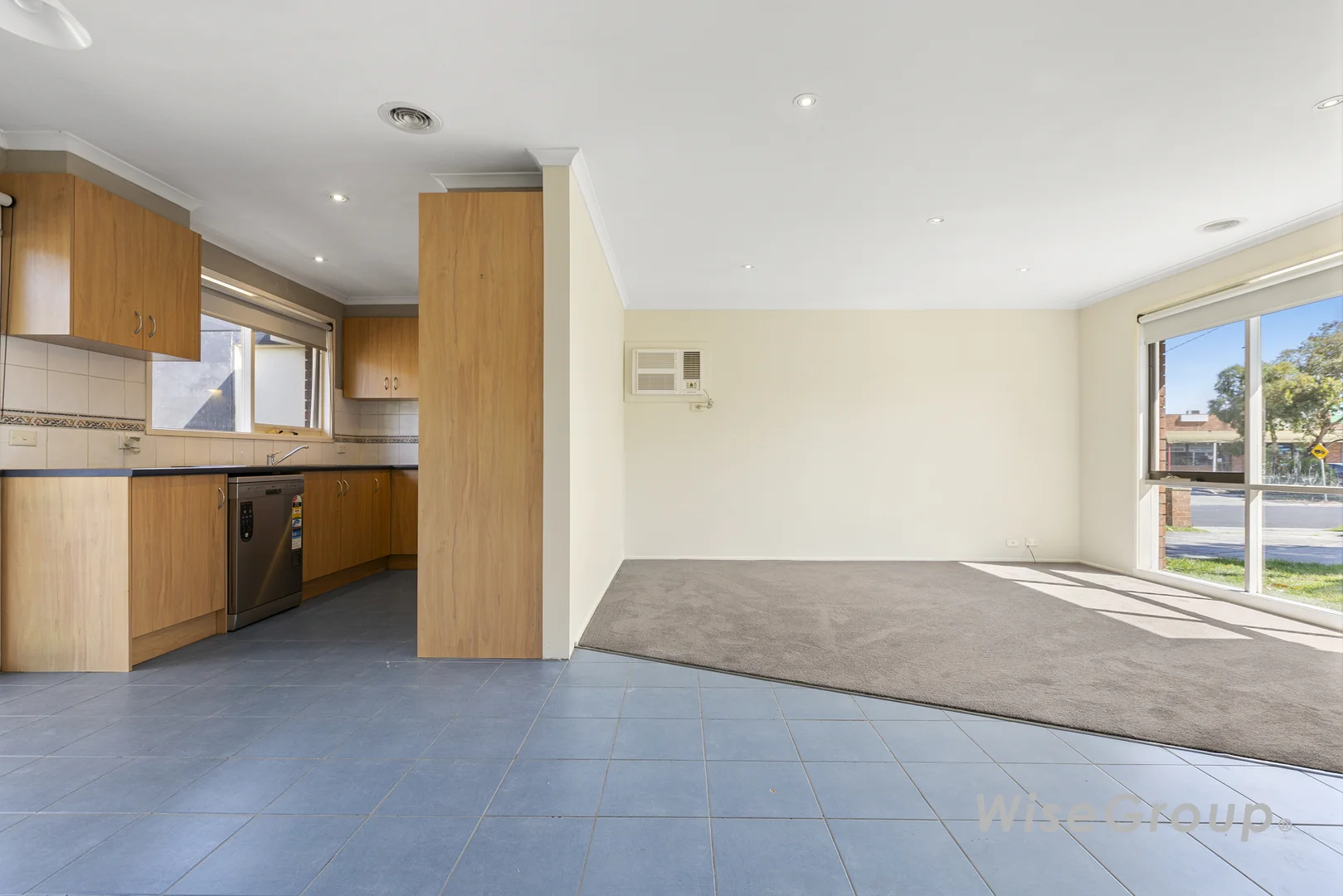 Additional image 6 of 1/4 Cameron Way, Pakenham VIC 3810