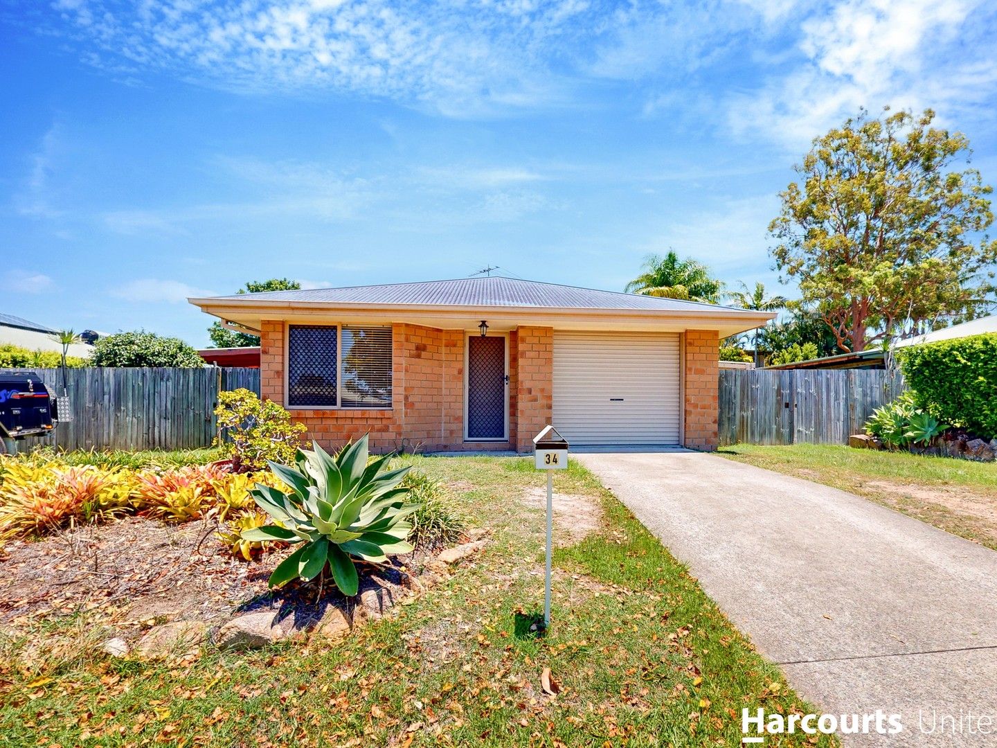 4 bedrooms House in 34 Eveshan Road DECEPTION BAY QLD, 4508
