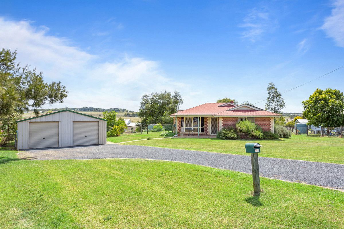 21 Lake Drive, Meringandan QLD 4352, Image 0