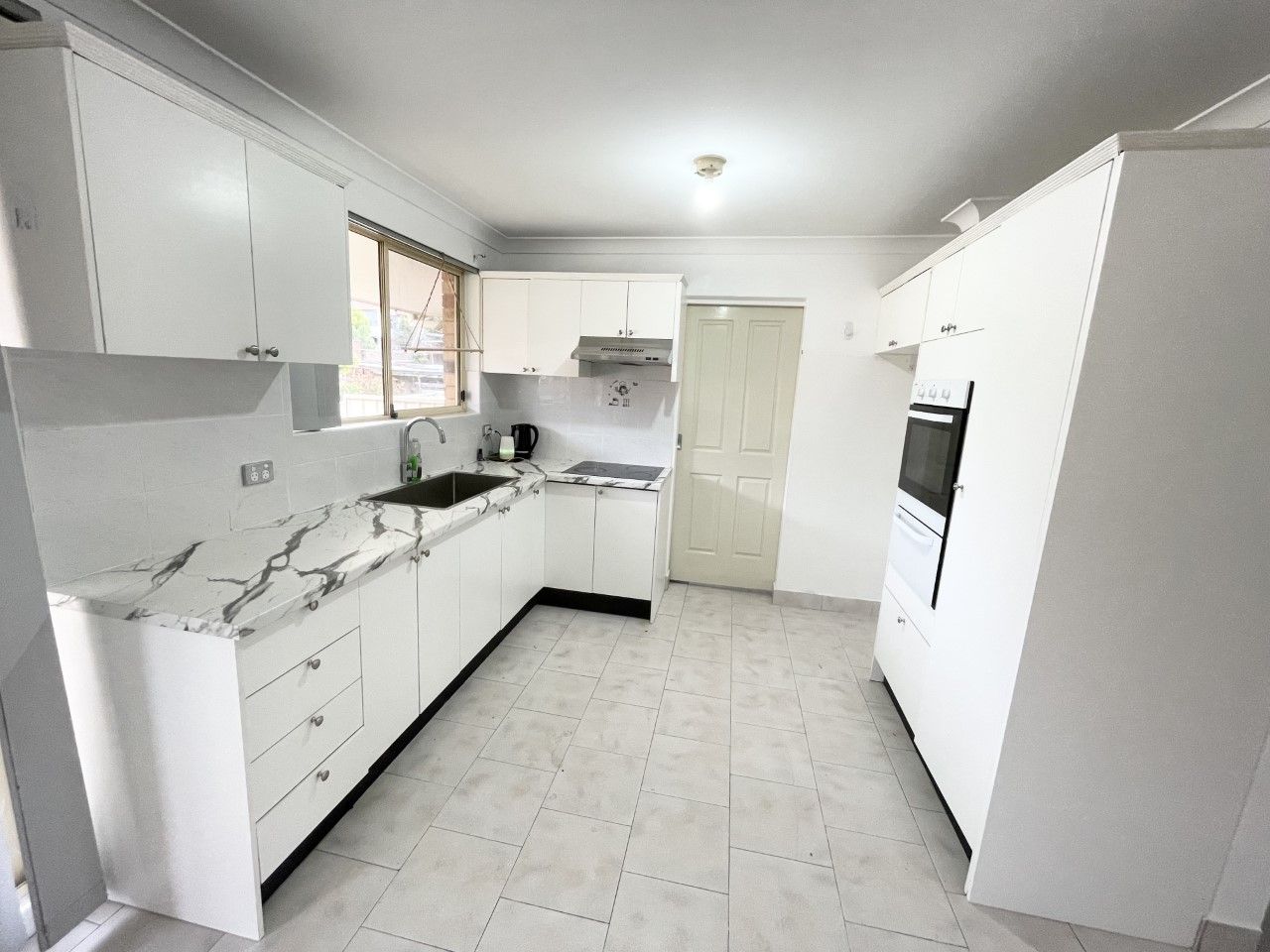 2 bedrooms Townhouse in 10/83 Little Road YAGOONA NSW, 2199