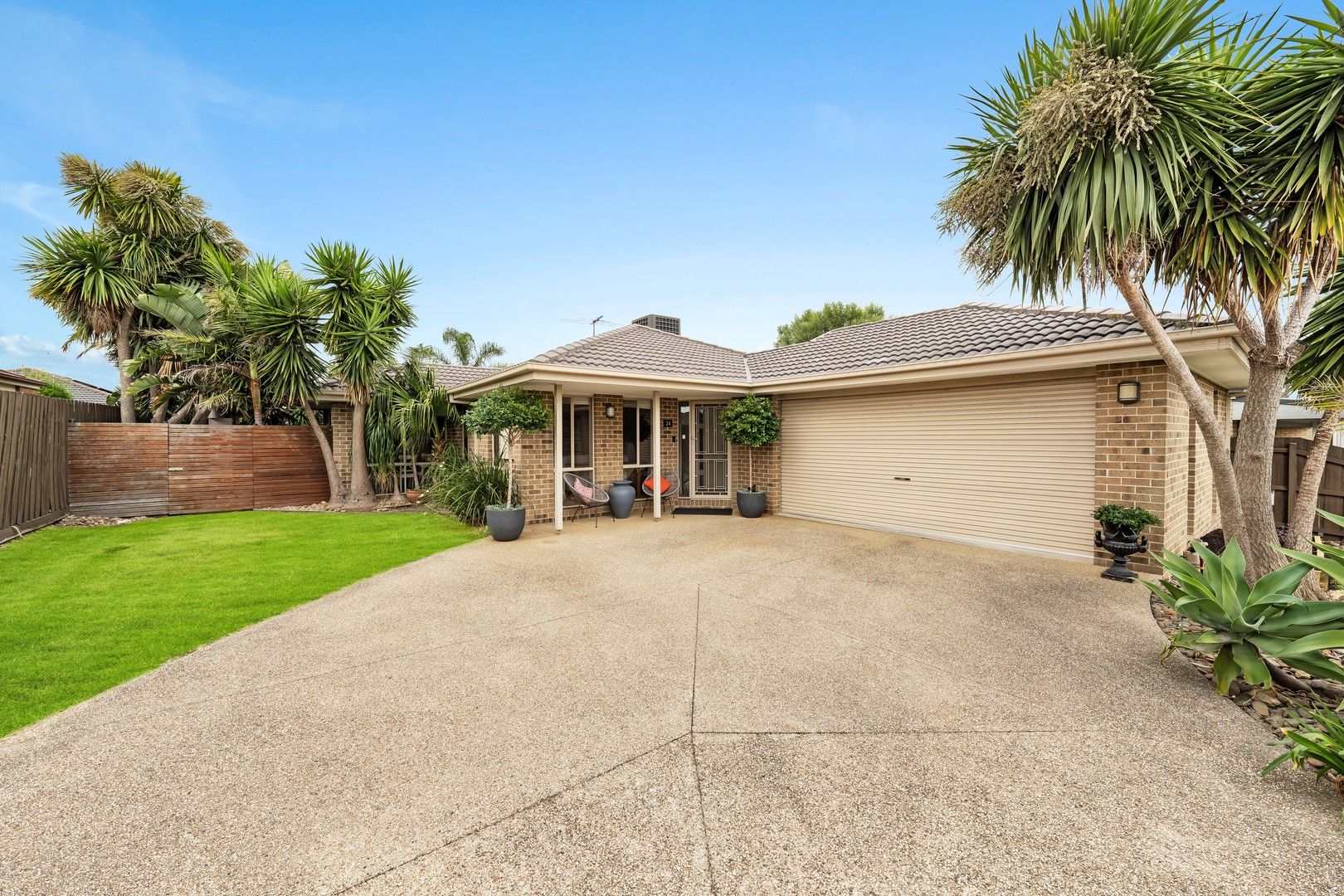 24 Diamond Parade, Skye VIC 3977, Image 0