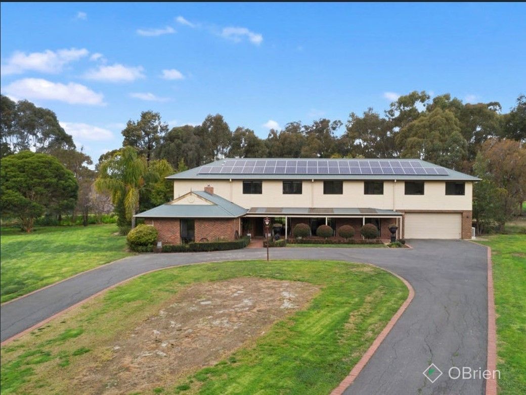 10 bedrooms House in 91 Wangandary Road WANGARATTA VIC, 3677