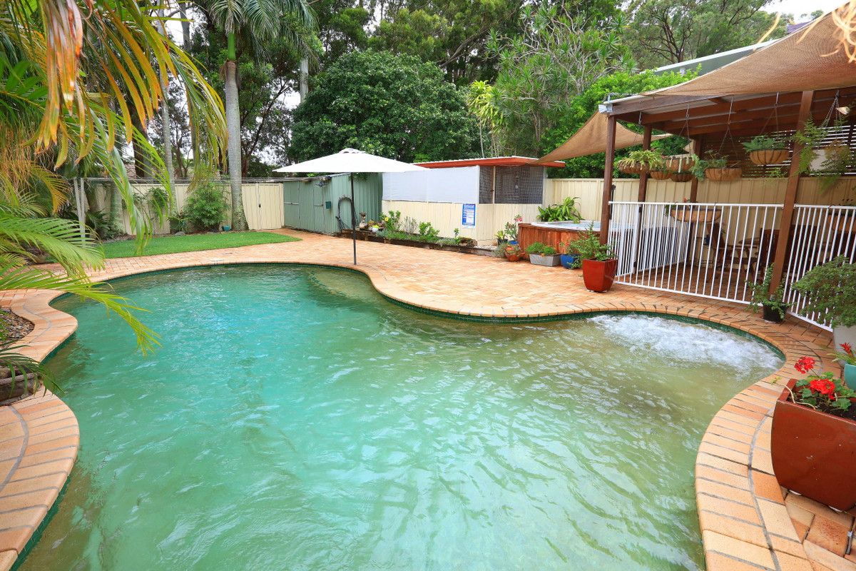 3 bedrooms House in 24 Turana Street COOMBABAH QLD, 4216