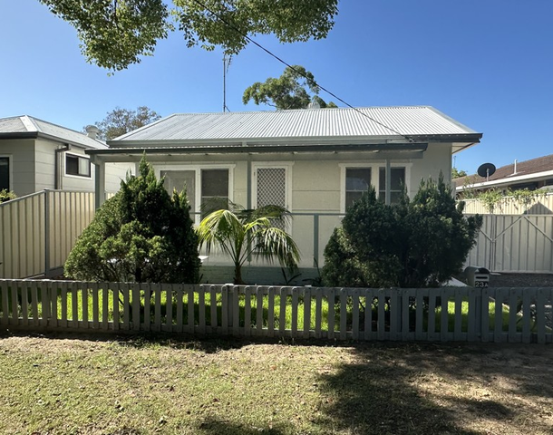 23 Adelaide Avenue, Umina Beach NSW 2257