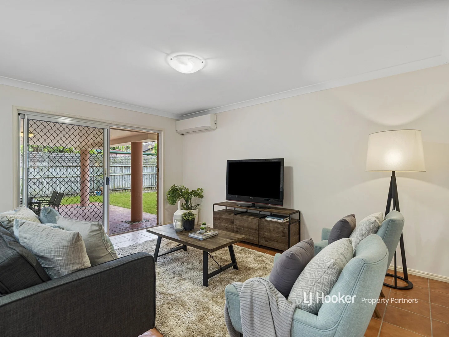 Additional image 3 of 8 Forbes Place, Eight Mile Plains QLD 4113