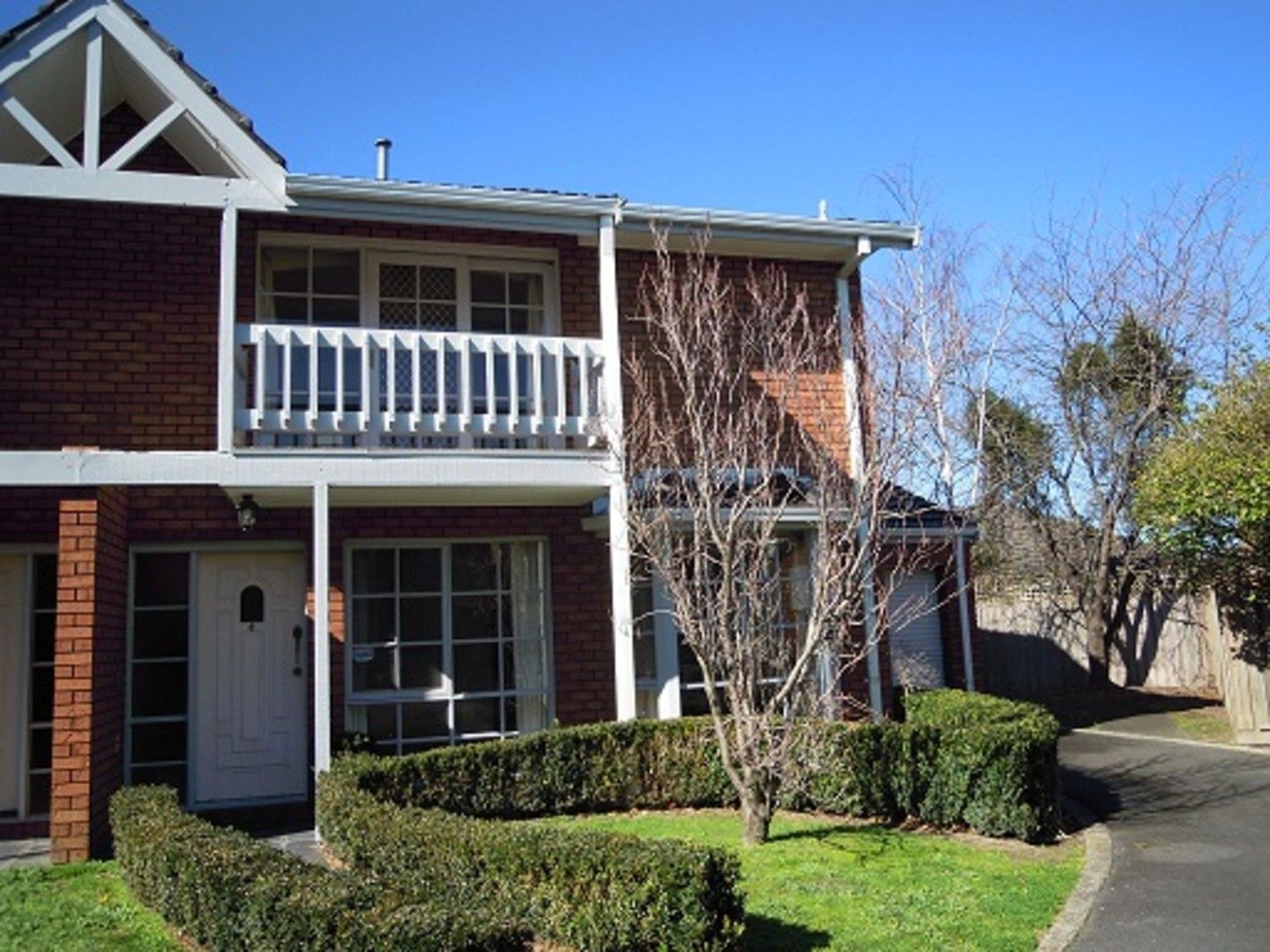 3 bedrooms Townhouse in 4/246 High Street TEMPLESTOWE LOWER VIC, 3107