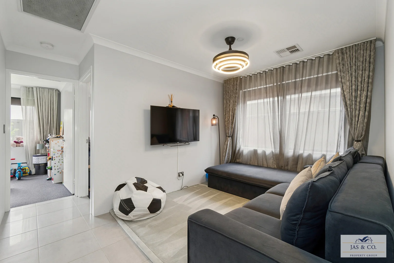 Additional image 20 of 4 Moorland Crescent, The Vines WA 6069