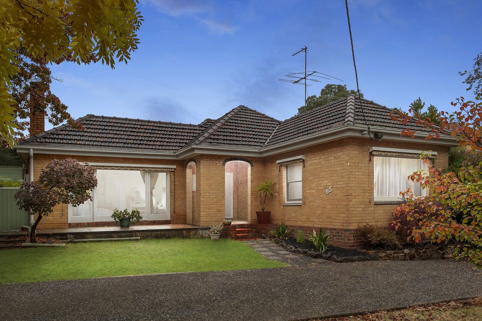 4 bedrooms House in  GLEN IRIS VIC, 3146