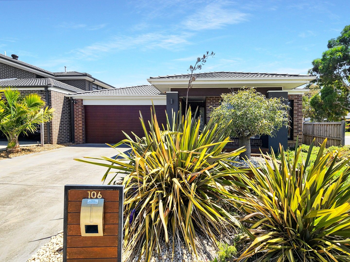 4 bedrooms House in 106 Sovereign Drive MOUNT DUNEED VIC, 3217