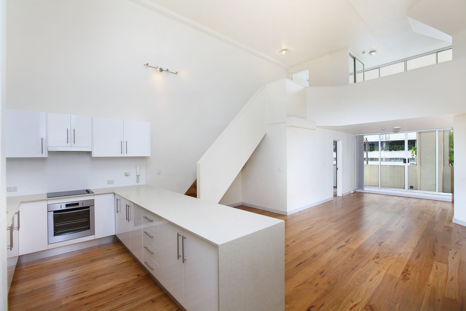 3 bedrooms Apartment / Unit / Flat in 107/1 Missenden Road CAMPERDOWN NSW, 2050
