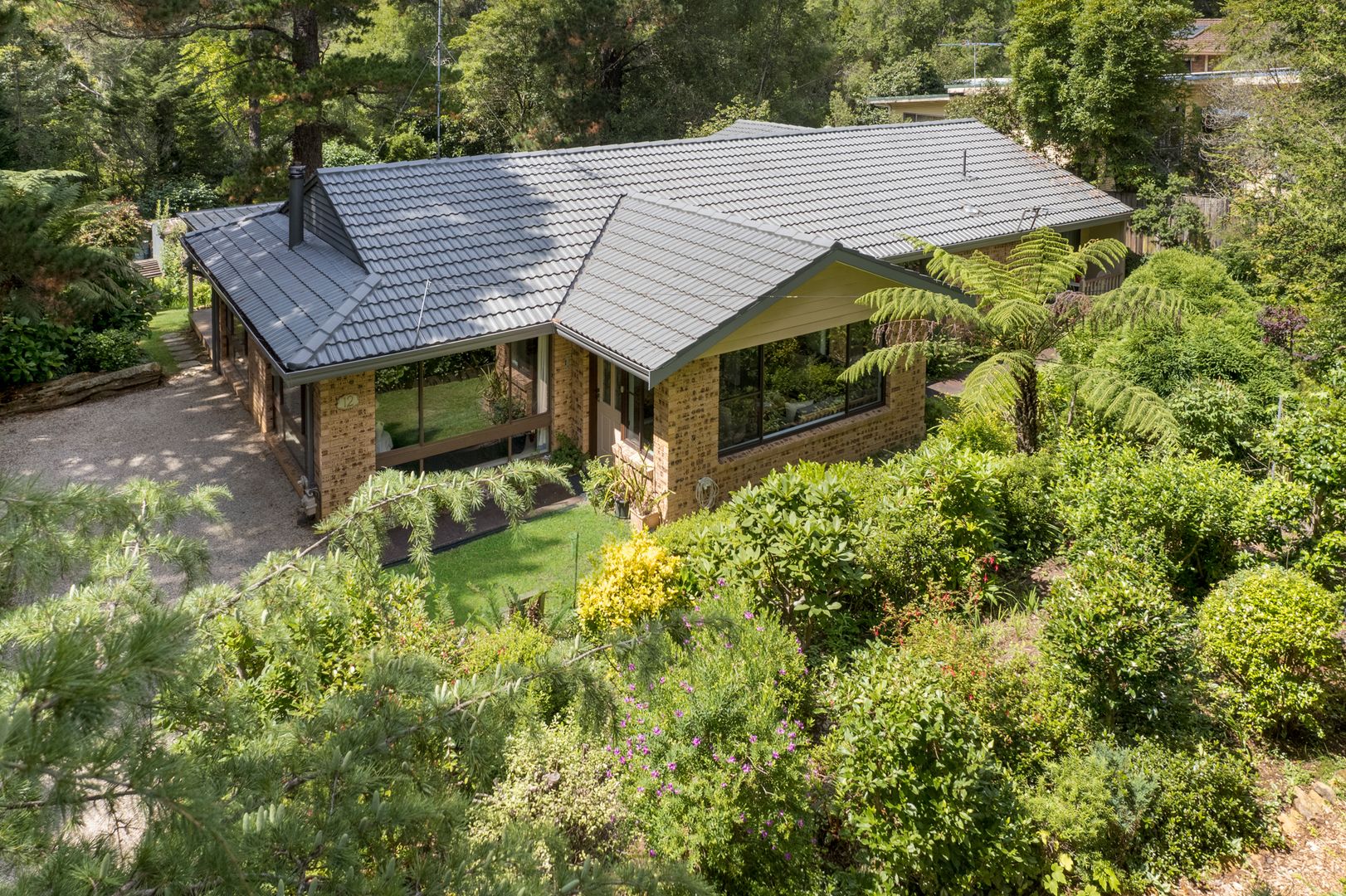 12 Wilson Street, Wentworth Falls NSW 2782