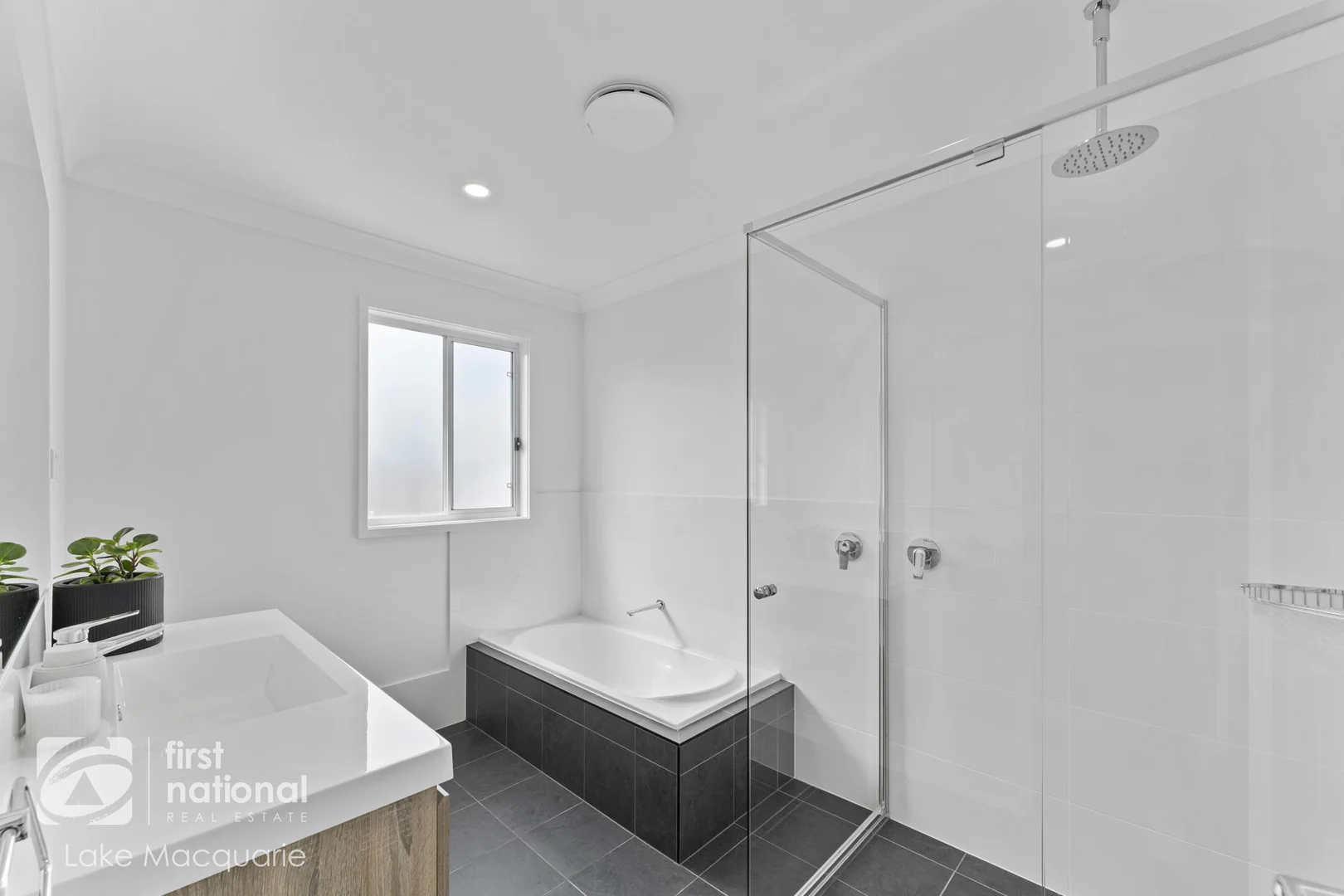 Additional image 13 of 4/10 Minmi Road, Edgeworth NSW 2285