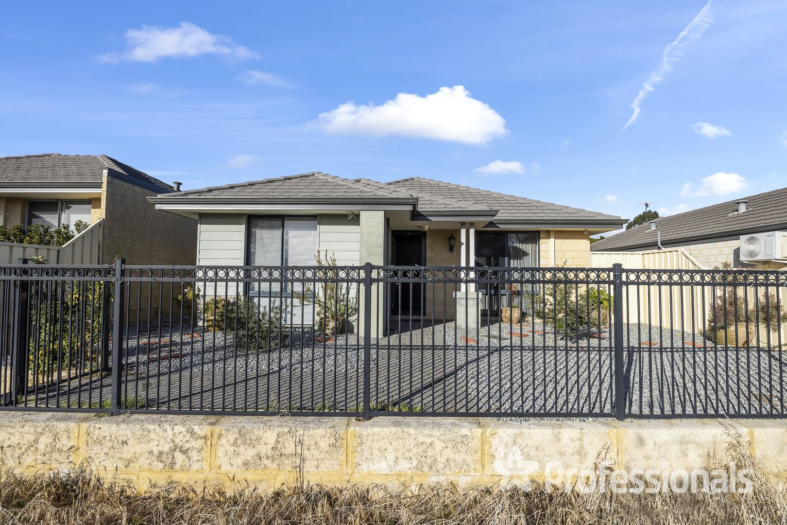 14B Pannell Way, Girrawheen WA 6064, Image 2