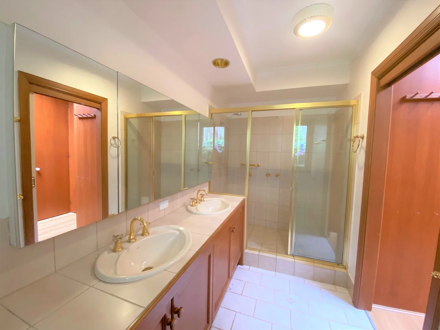 Primary image of 168 Whitehorse Road, Balwyn VIC 3103