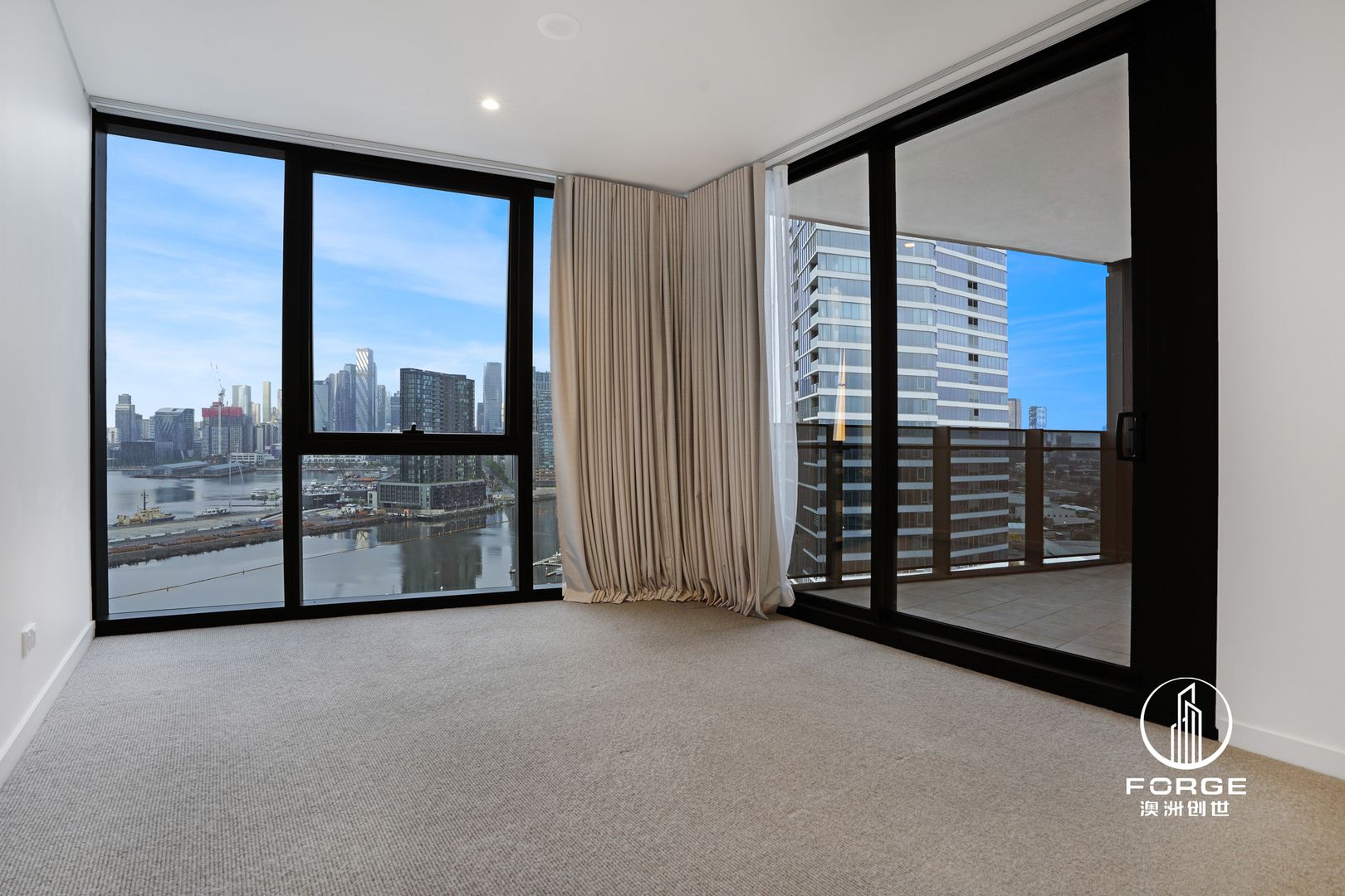 1404/103 South Wharf Drive, Docklands VIC 3008, Image 2