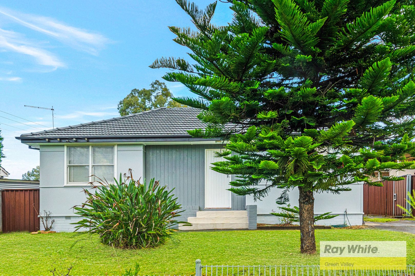 6 Ida Avenue, Lurnea NSW 2170, Image 1