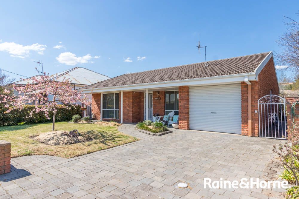 127 Gilmour Street, Kelso NSW 2795, Image 0