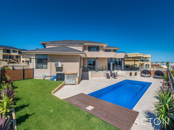 9 Kings Lynn Rise, Mindarie WA 6030