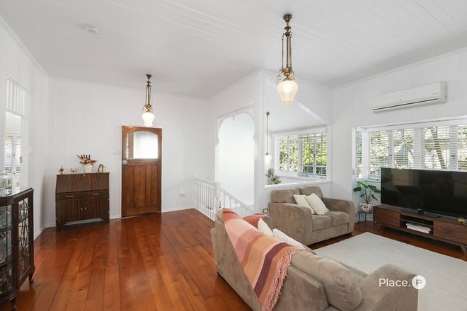 26 Raff Avenue Holland Park 4121 - Image 4
