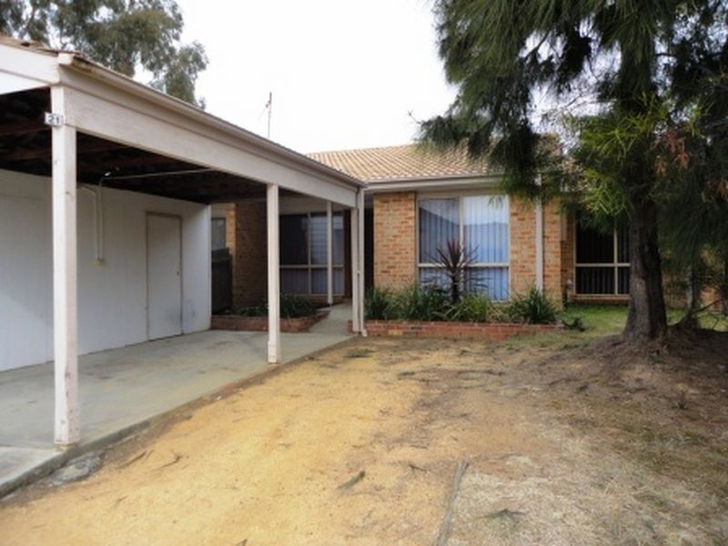 21/24 Beazley Crescent, Calwell ACT 2905