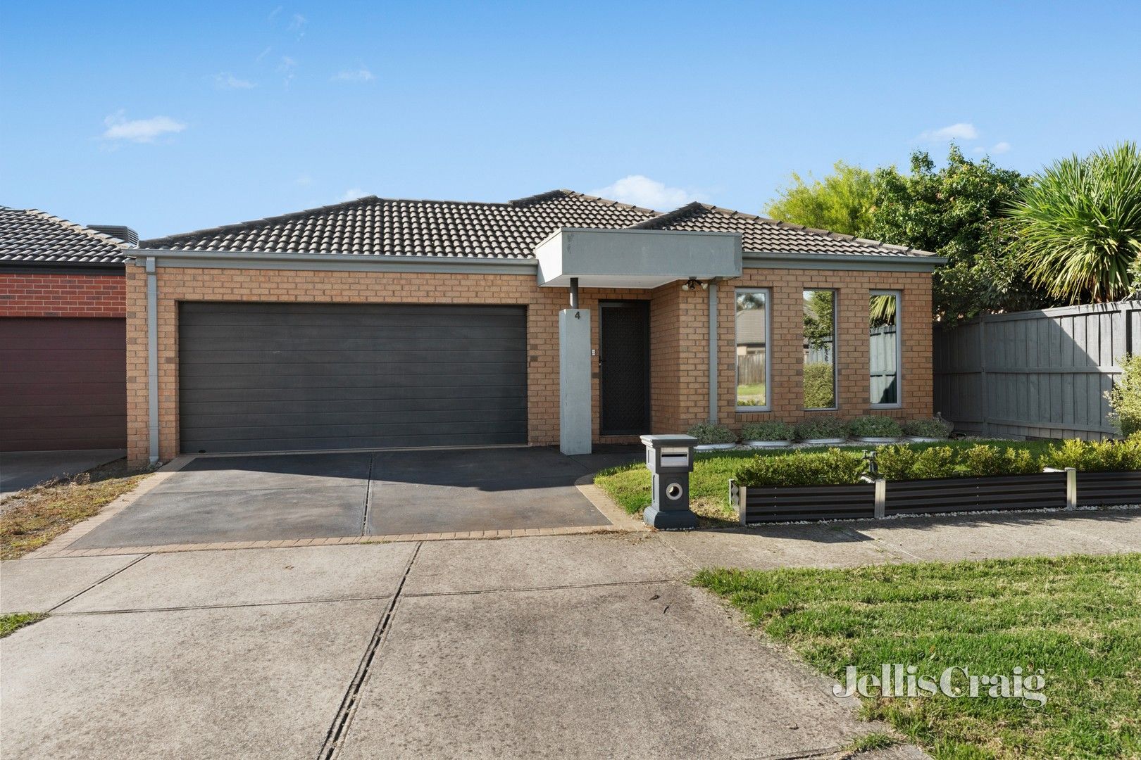 4 Mirrabucca Promenade, South Morang VIC 3752 House For Rent 620
