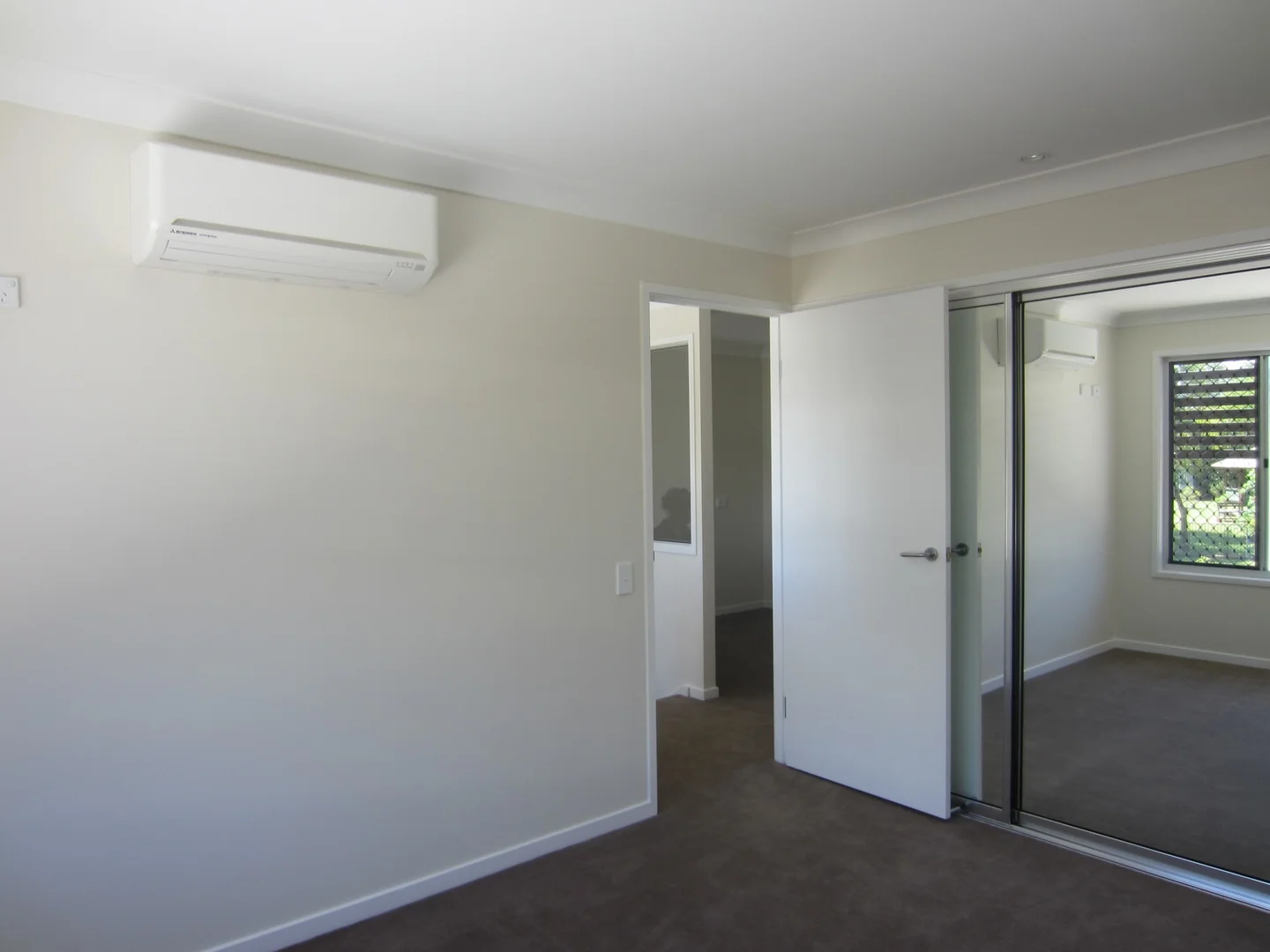 Additional image 11 of 3/26 Flinders Street, West Gladstone QLD 4680